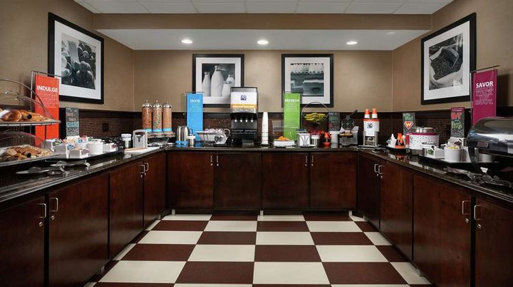 Hampton Inn I-65-Brooks Rd. Restaurant