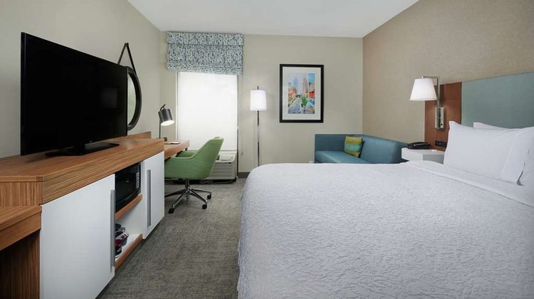 Hampton Inn I-65-Brooks Rd. Room