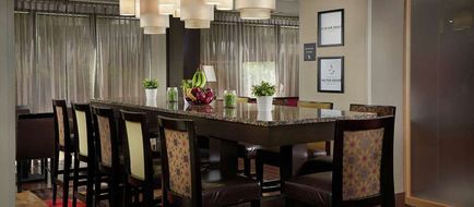 Hampton Inn I-65-Brooks Rd. Lobby