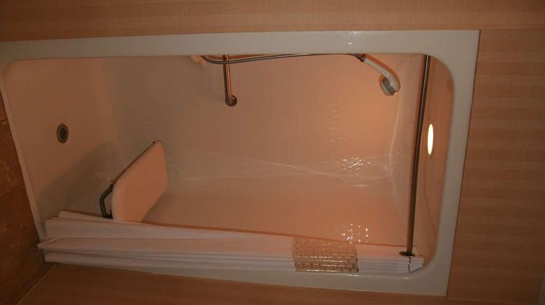 <b>Hampton Inn Clarksville Room</b>. Images powered by <a href="https://iceportal.shijigroup.com/" title="IcePortal" target="_blank">IcePortal</a>.
