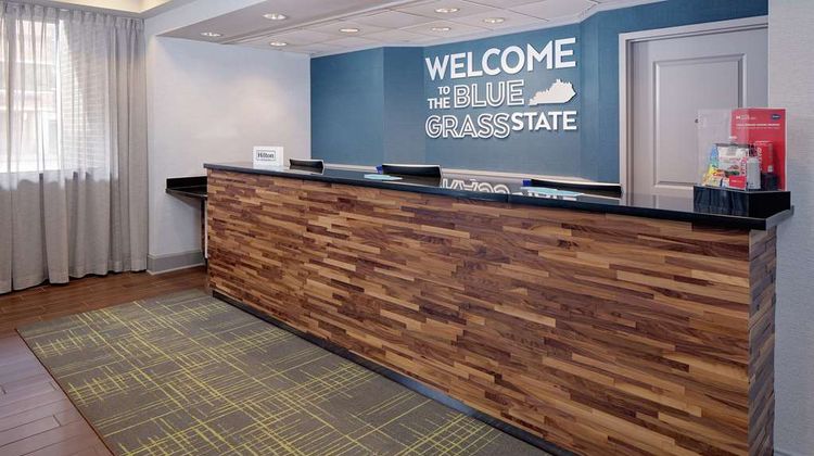Hampton Inn Louisville Downtown Lobby