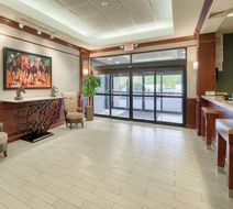 Hampton Inn Louisville I-265 East Lobby