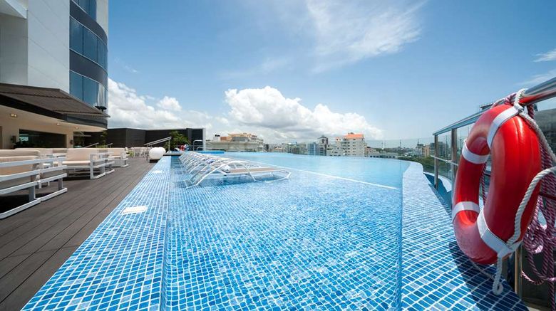 <b>Embassy Suites by Hilton Santo Domingo Spa</b>. Images powered by <a href="https://iceportal.shijigroup.com/" title="IcePortal" target="_blank">IcePortal</a>.