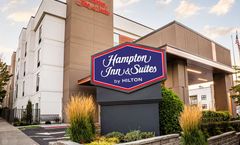 Hampton Inn & Suites Seattle-Downtown