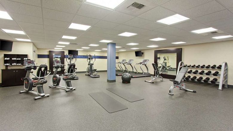 <b>Hampton Inn Seattle/Everett Health</b>. Images powered by <a href="https://iceportal.shijigroup.com/" title="IcePortal" target="_blank">IcePortal</a>.