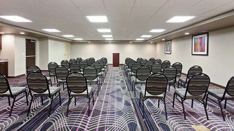 <b>Hampton Inn Seattle/Everett Meeting</b>. Images powered by <a href="https://iceportal.shijigroup.com/" title="IcePortal" target="_blank">IcePortal</a>.