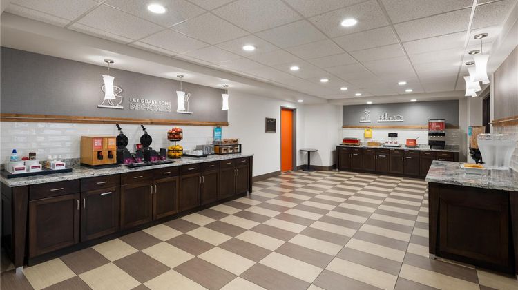 Hampton Inn Seattle/Everett Restaurant