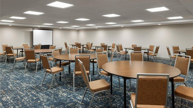 Hampton Inn Seattle/Everett Meeting