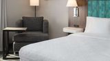 Hampton Inn & Suites Seattle-Airport/28 Room