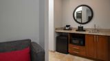Hampton Inn & Suites Seattle-Airport/28 Room