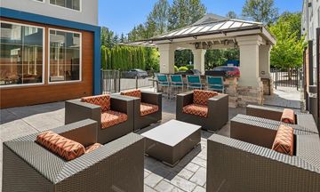 Hampton Inn & Suites Lynnwood