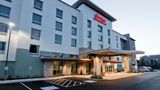 Hampton Inn & Suites Bellevue Downtown Exterior