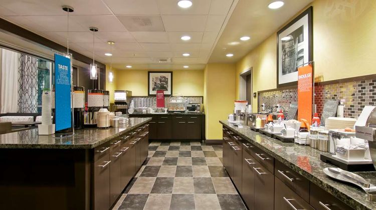 Hampton Inn & Suites Bellevue Downtown Restaurant