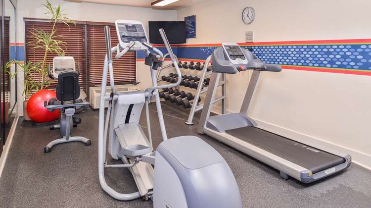 Hampton Inn Seattle-Airport Health