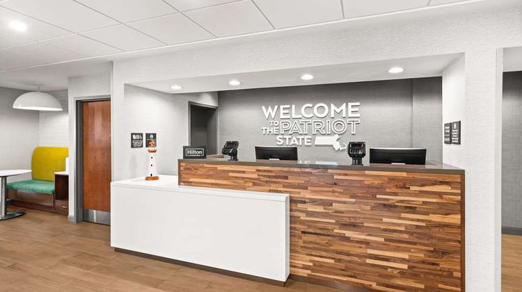 Hampton Inn Seekonk Lobby