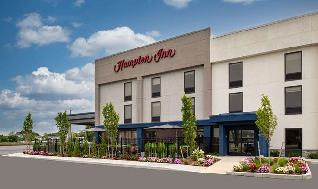 Hampton Inn Seekonk Exterior