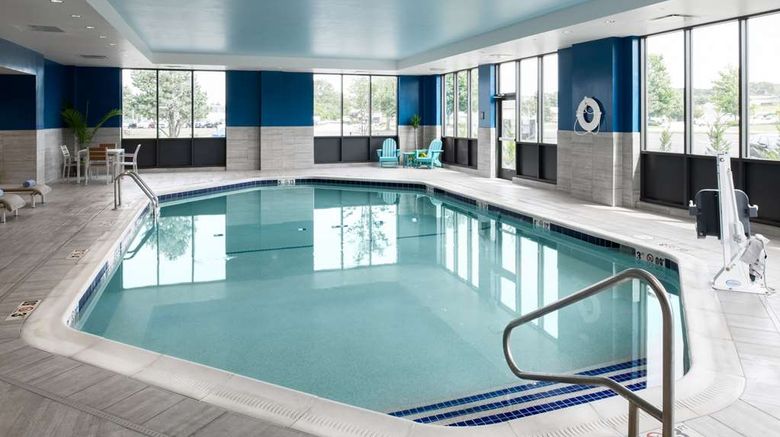 <b>Hampton Inn Seekonk Pool</b>. Images powered by <a href="https://iceportal.shijigroup.com/" title="IcePortal" target="_blank">IcePortal</a>.