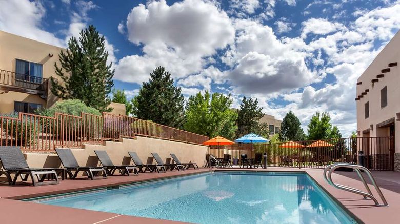 <b>Homewood Suites by Hilton Santa Fe-North Pool</b>. Images powered by <a href="https://iceportal.shijigroup.com/" title="IcePortal" target="_blank">IcePortal</a>.