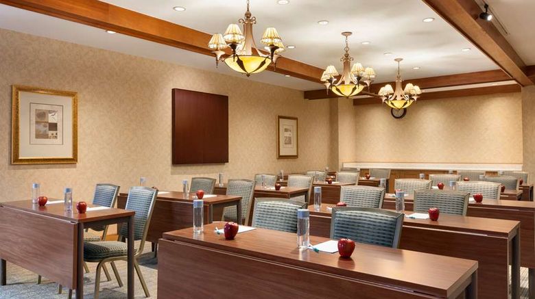 <b>Homewood Suites San Francisco Airport Meeting</b>. Images powered by <a href="https://iceportal.shijigroup.com/" title="IcePortal" target="_blank">IcePortal</a>.
