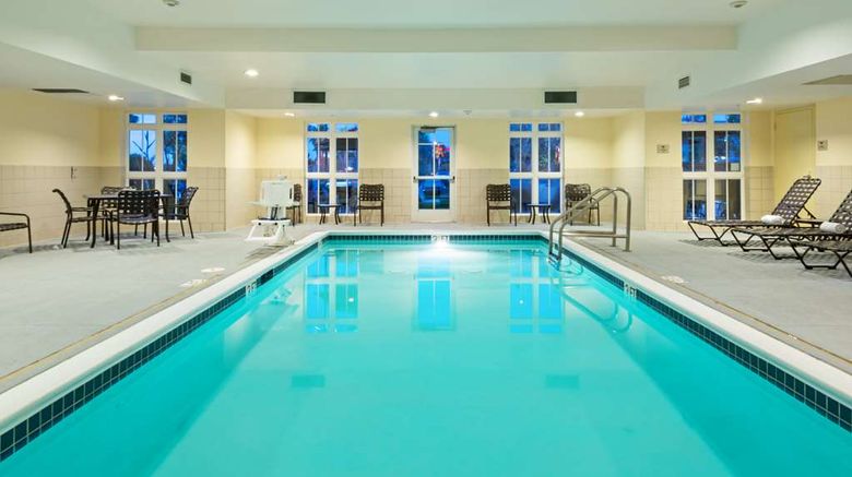 <b>Homewood Suites San Francisco Airport Pool</b>. Images powered by <a href="https://iceportal.shijigroup.com/" title="IcePortal" target="_blank">IcePortal</a>.