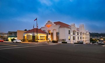 Hampton Inn San Francisco/Daly City