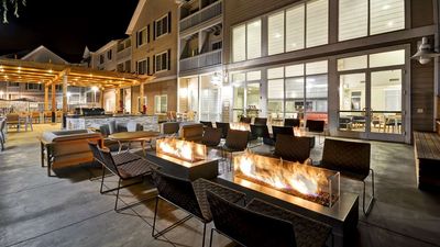 Homewood Stes Hilton Oakland-Waterfront