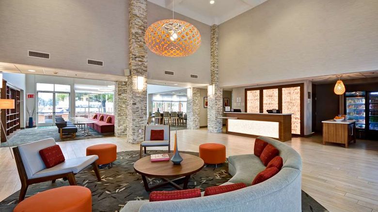 <b>Homewood Stes Hilton Oakland-Waterfront Lobby</b>. Images powered by <a href="https://iceportal.shijigroup.com/" title="IcePortal" target="_blank">IcePortal</a>.