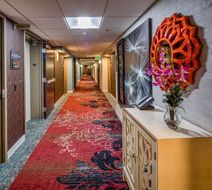 Hampton Inn San Francisco Arpt Lobby