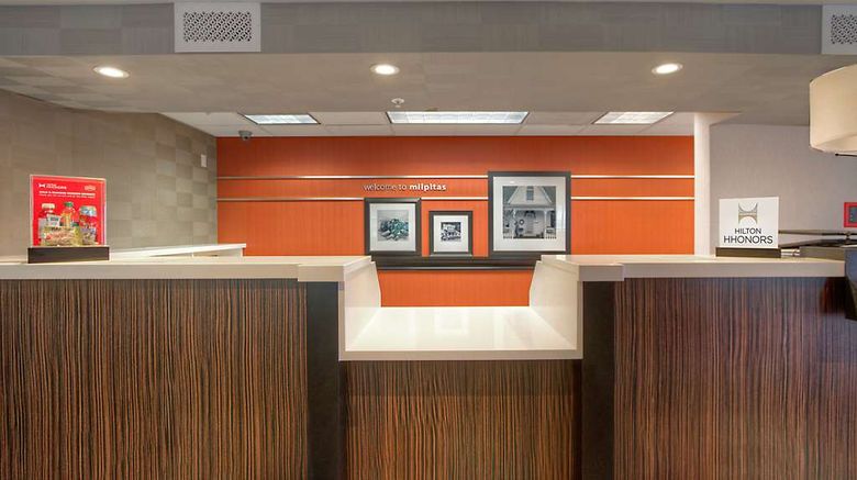 <b>Hampton Inn Milpitas Lobby</b>. Images powered by <a href="https://iceportal.shijigroup.com/" title="IcePortal" target="_blank">IcePortal</a>.