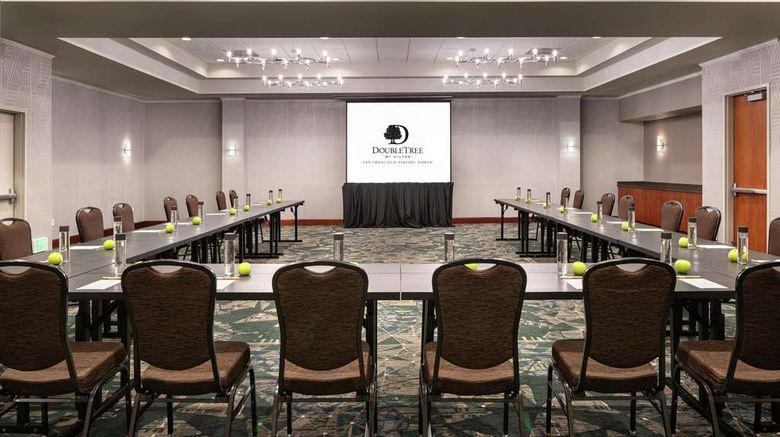 <b>DoubleTree San Francisco Airport North Meeting</b>. Images powered by <a href="https://iceportal.shijigroup.com/" title="IcePortal" target="_blank">IcePortal</a>.