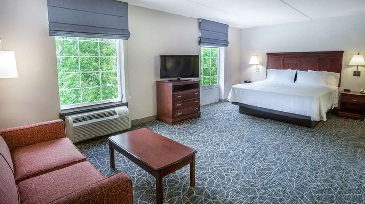 Hampton Inn & Suites Lenox Room