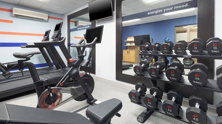 Hampton Inn & Suites Lenox Health