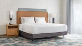 Hampton Inn & Suites Lenox Room