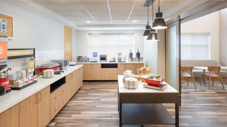 Hampton Inn & Suites Lenox Restaurant