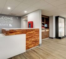 Hampton Inn Lebanon Lobby