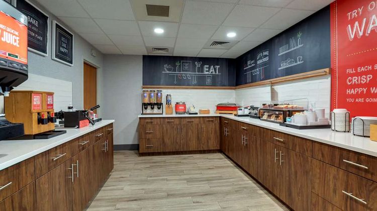 Hampton Inn Lebanon Restaurant