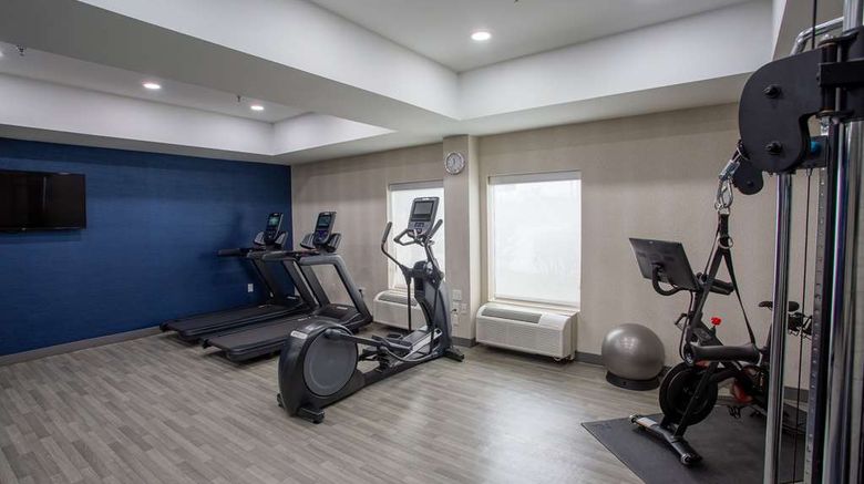 <b>Hampton Inn Springfield Health</b>. Images powered by <a href="https://iceportal.shijigroup.com/" title="IcePortal" target="_blank">IcePortal</a>.