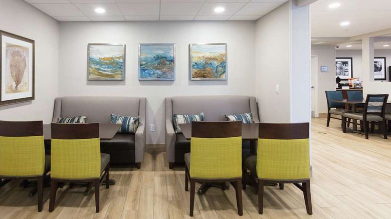<b>Hampton Inn St Augustine Beach Restaurant</b>. Images powered by <a href="https://iceportal.shijigroup.com/" title="IcePortal" target="_blank">IcePortal</a>.