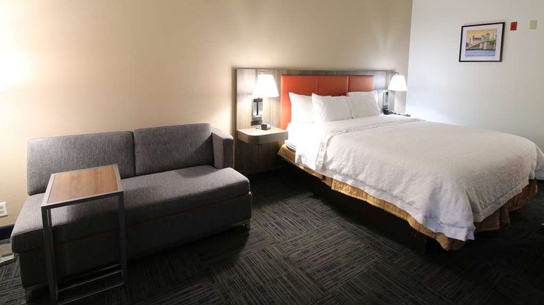 <b>Hampton Inn St Augustine - I-95 Room</b>. Images powered by <a href="https://iceportal.shijigroup.com/" title="IcePortal" target="_blank">IcePortal</a>.