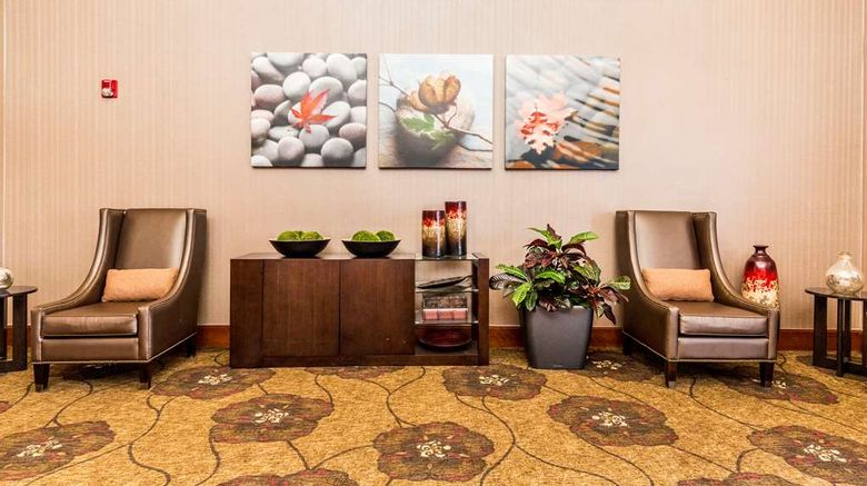 <b>Hilton Garden Inn St. George Meeting</b>. Images powered by <a href="https://iceportal.shijigroup.com/" title="IcePortal" target="_blank">IcePortal</a>.
