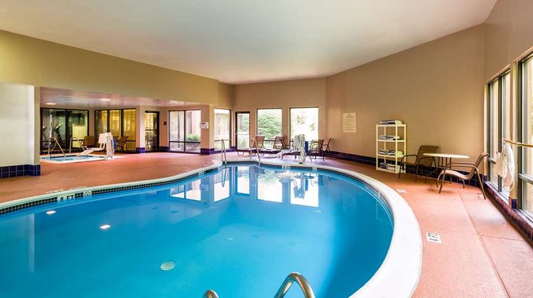Hampton Inn Selinsgrove Pool