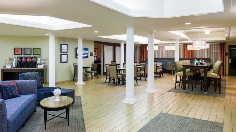 Hampton Inn Selinsgrove Lobby