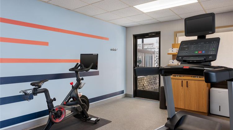 Hampton Inn South Hill Health