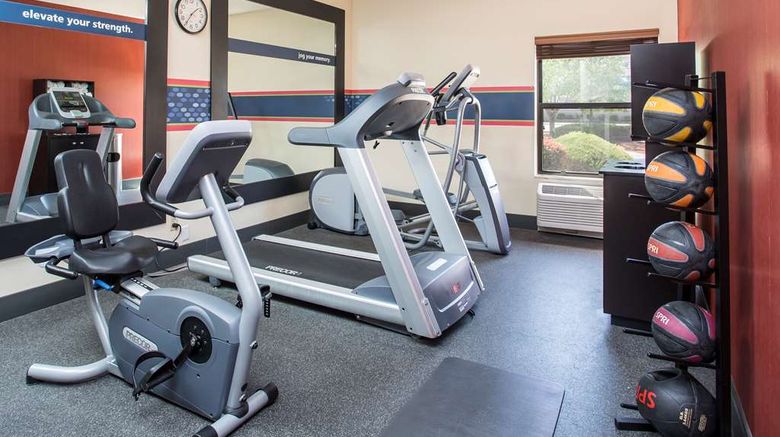 <b>Hampton Inn Shawnee Health</b>. Images powered by <a href="https://iceportal.shijigroup.com/" title="IcePortal" target="_blank">IcePortal</a>.