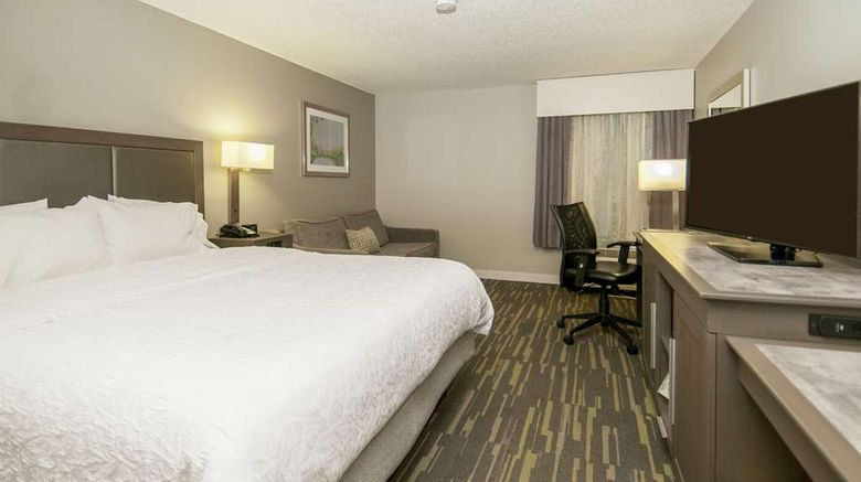 <b>Hampton Inn Shreveport/Bossier City Room</b>. Images powered by <a href="https://iceportal.shijigroup.com/" title="IcePortal" target="_blank">IcePortal</a>.