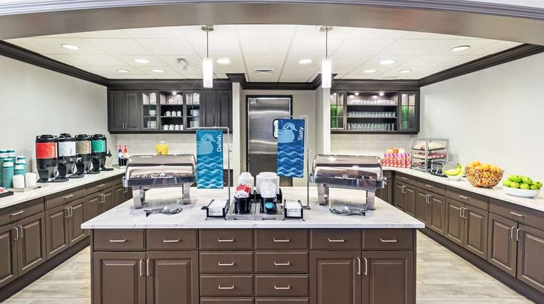 <b>Homewood Suites Shreveport Restaurant</b>. Images powered by <a href="https://iceportal.shijigroup.com/" title="IcePortal" target="_blank">IcePortal</a>.
