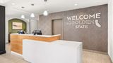 <b>Hampton Inn Morgan Hill Lobby</b>. Images powered by <a href="https://iceportal.shijigroup.com/" title="IcePortal" target="_blank">IcePortal</a>.