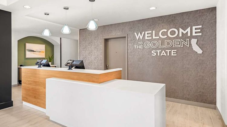 Hampton Inn Morgan Hill Lobby