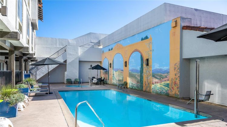 DoubleTree by Hilton Campbell-Pruneyard Pool