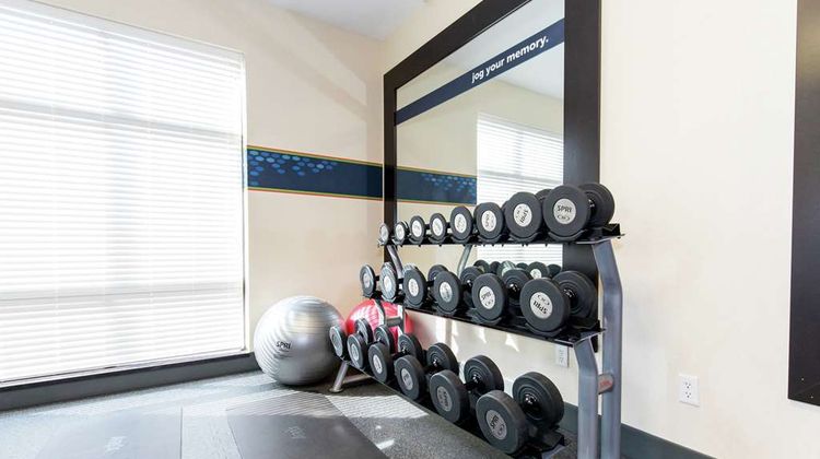 Hampton Inn & Suites, Sandusky/Milan Health